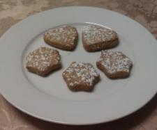 This delicious shortbread has just a hint of lemon from the Lemon Myrtle