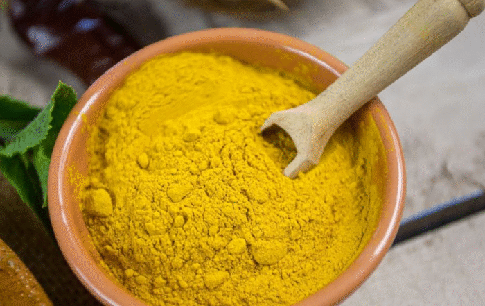 Yellow curry helps to create a fantastic and delicious fish or chicken dish. Even vegetables taste amazing with this curry blend